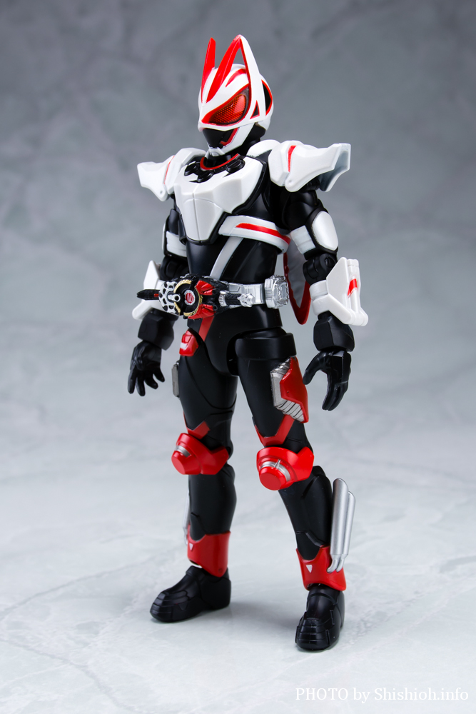 アクションフィギュア 仮面ライダーギーツ マグナムブーストフォーム
