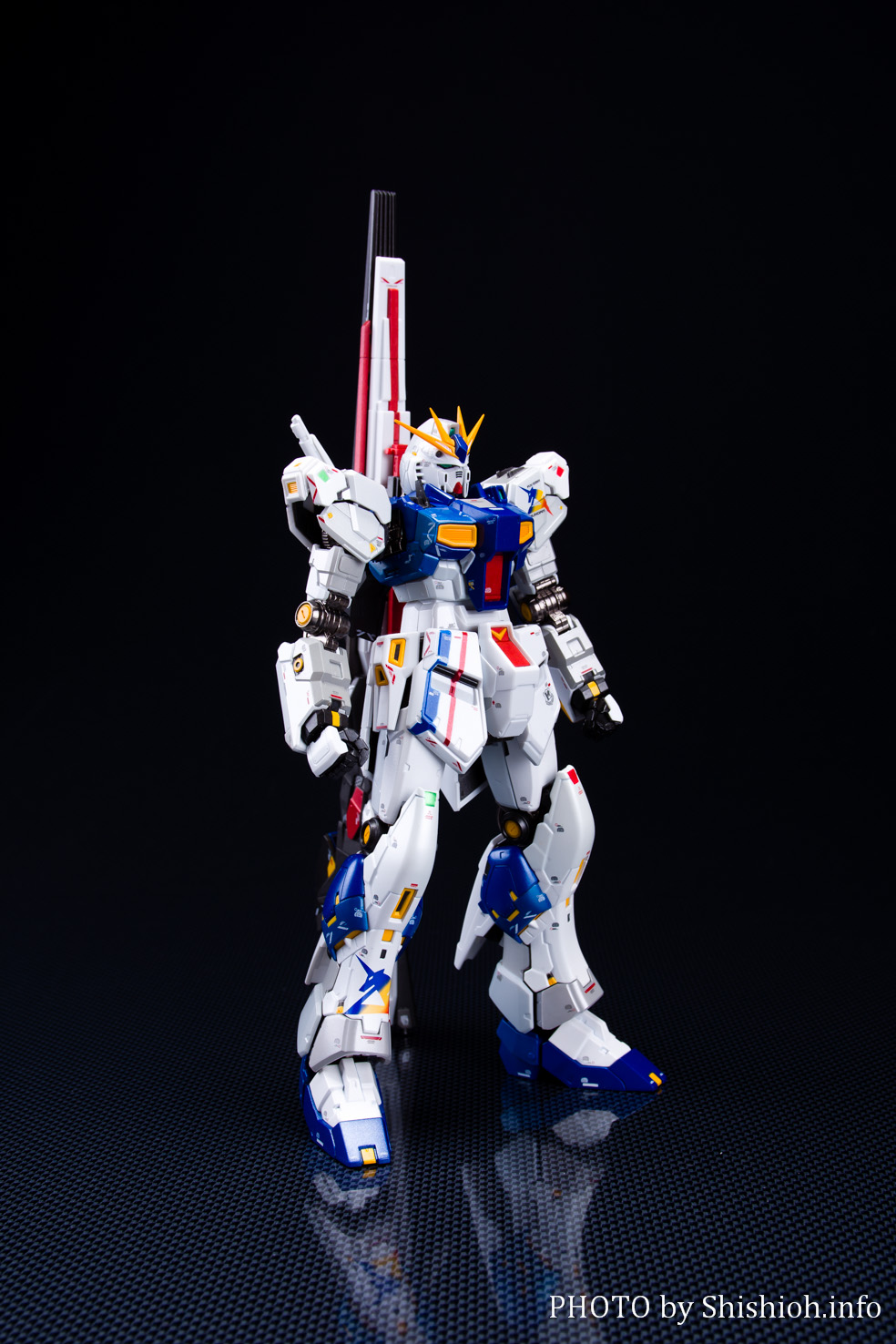 早期予約・新じゃが 超合金RX_93ffνガンダムGUNDAM バンダイ