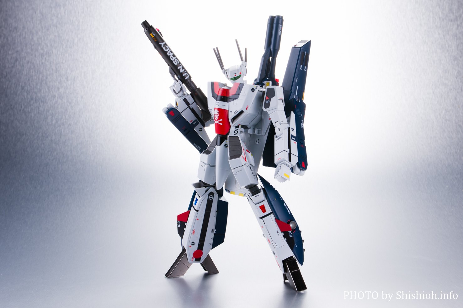 BANDAI - 【未開封】DX超合金 劇場版VF-1対応ストライク