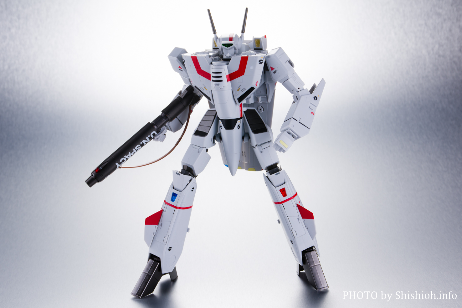 レビュー】DX超合金 初回限定版 VF-1J バルキリー（一条輝機） パート 2