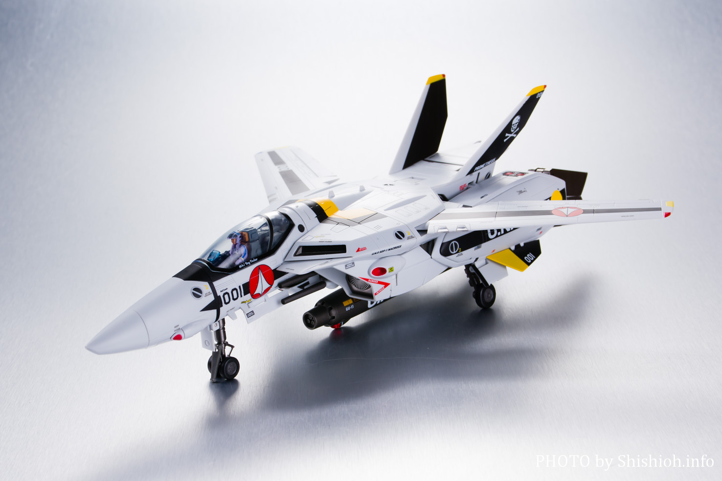 超時空要塞 マクロス VF-1S バルキリー ロイ・フォッカースペシャル ...