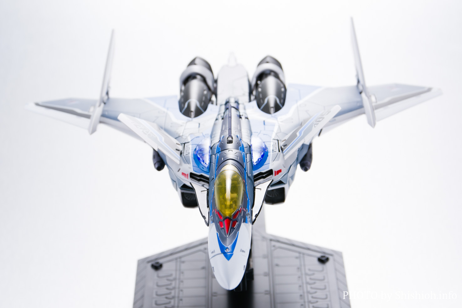 DX超合金 初回限定版 VF-31AX カイロスプラス（ハヤテ・インメルマン機）