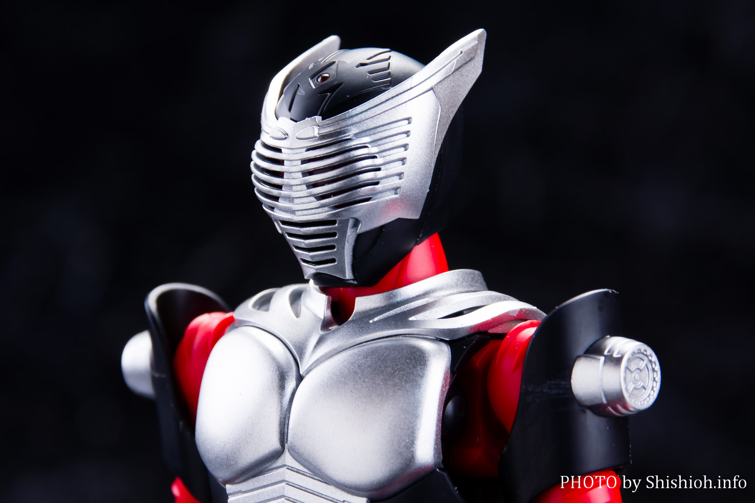 お1人様1点限り】 Figure-rise Standard 仮面ライダー龍騎 プラモデル 