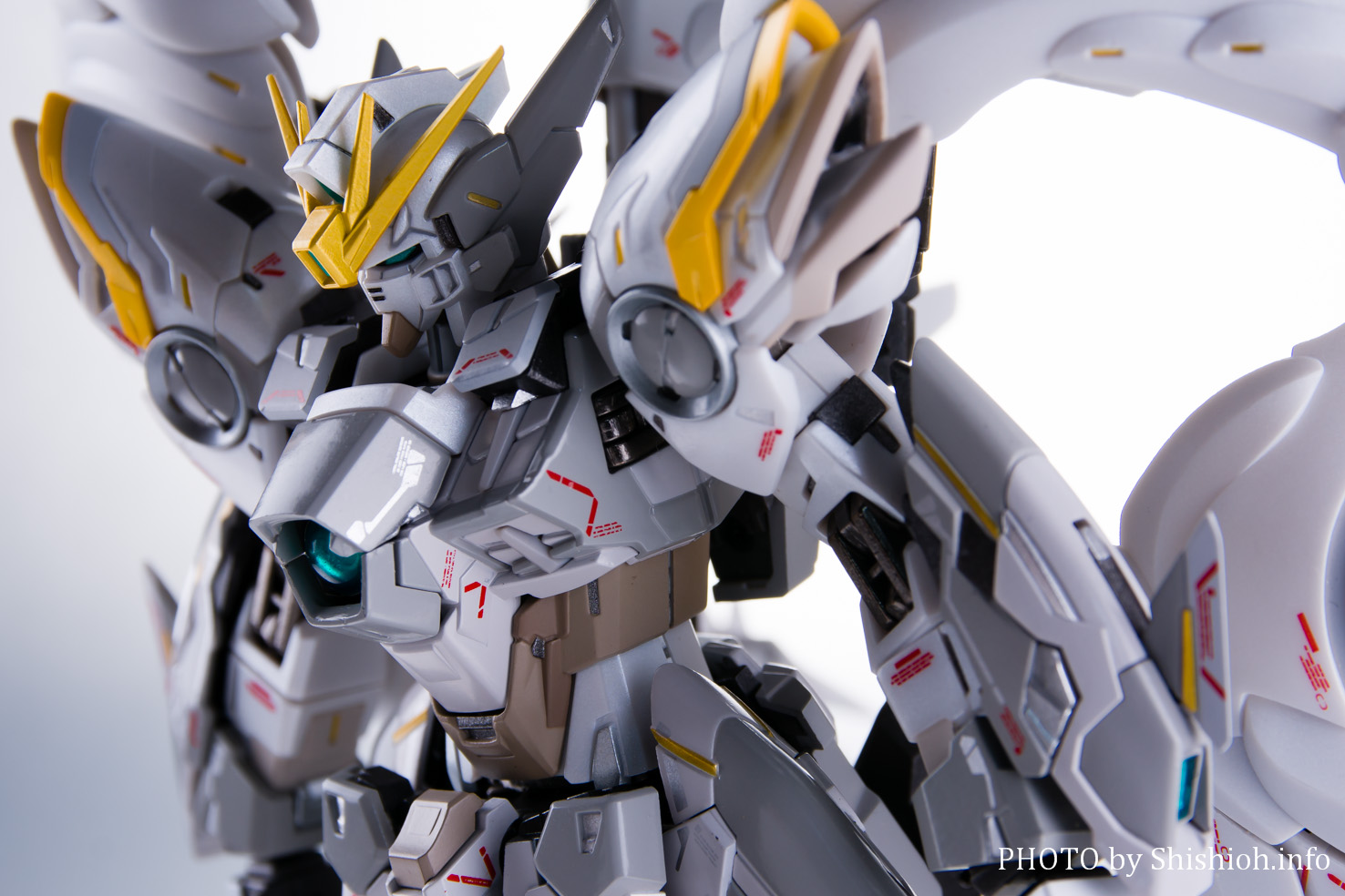 METAL COMPOSITE ウイングガンダム スノーホワイトプレリュード 