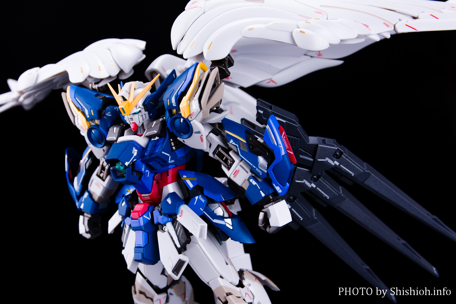 新商品 GFFMC ウイングガンダムゼロ(EW版) GUNDAM 模型・プラモデル