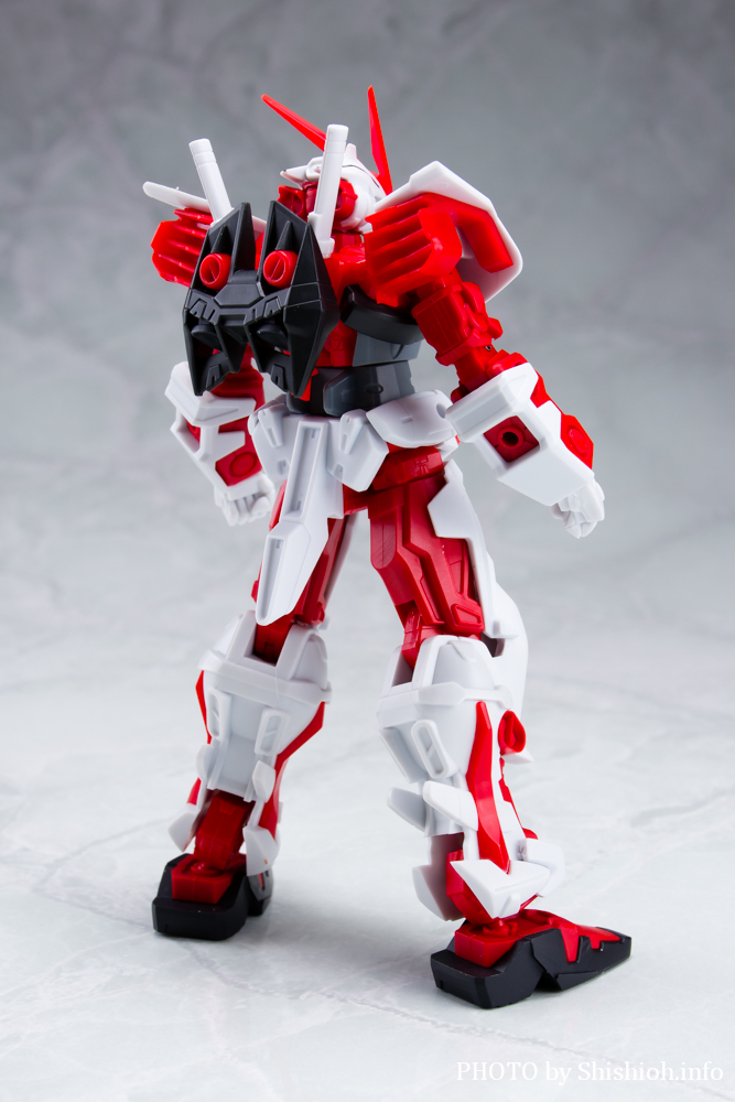 GUNDAM UNIVERSE MBF-P02 GUNDAM ASTRAY RED FRAME