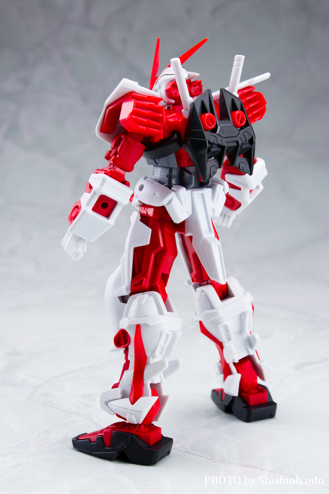 GUNDAM UNIVERSE MBF-P02 GUNDAM ASTRAY RED FRAME