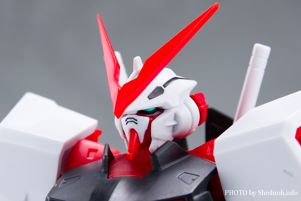 GUNDAM UNIVERSE MBF-P02 GUNDAM ASTRAY RED FRAME