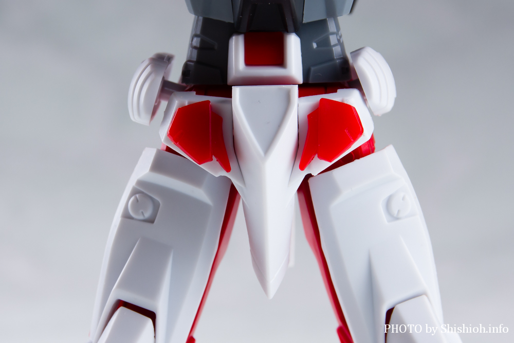 GUNDAM UNIVERSE MBF-P02 GUNDAM ASTRAY RED FRAME