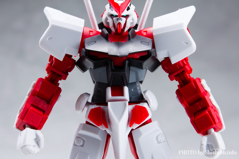 GUNDAM UNIVERSE MBF-P02 GUNDAM ASTRAY RED FRAME