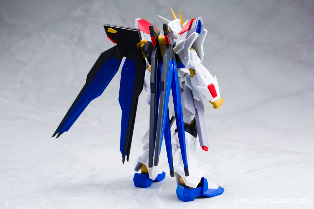 GUNDAM UNIVERSE ZGMF/A-262B STRIKE FREEDOM GUNDAM TYPEU