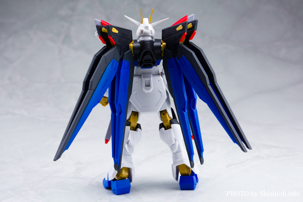 GUNDAM UNIVERSE ZGMF/A-262B STRIKE FREEDOM GUNDAM TYPEU