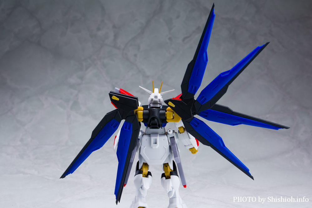 GUNDAM UNIVERSE ZGMF/A-262B STRIKE FREEDOM GUNDAM TYPEU