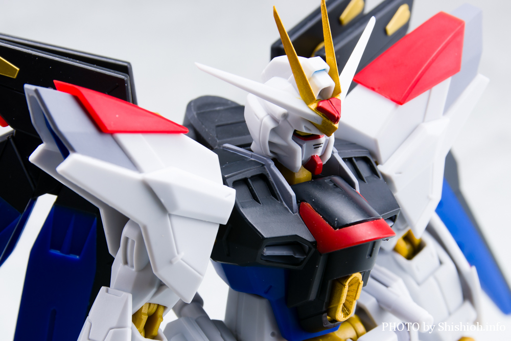 GUNDAM UNIVERSE ZGMF/A-262B STRIKE FREEDOM GUNDAM TYPEU