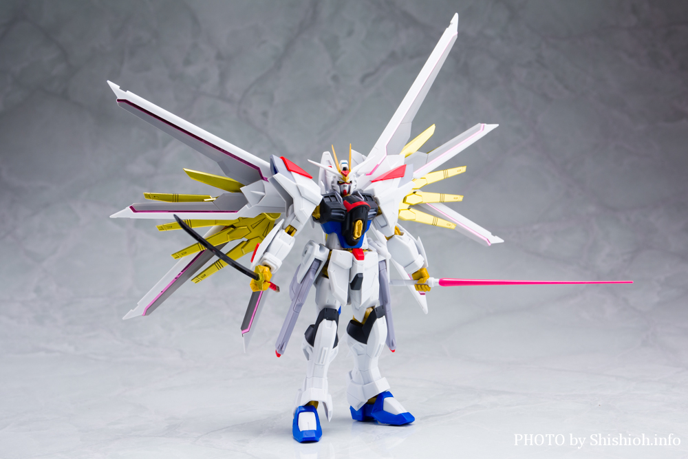 GUNDAM UNIVERSE ZGMF/A-262B STRIKE FREEDOM GUNDAM TYPEU