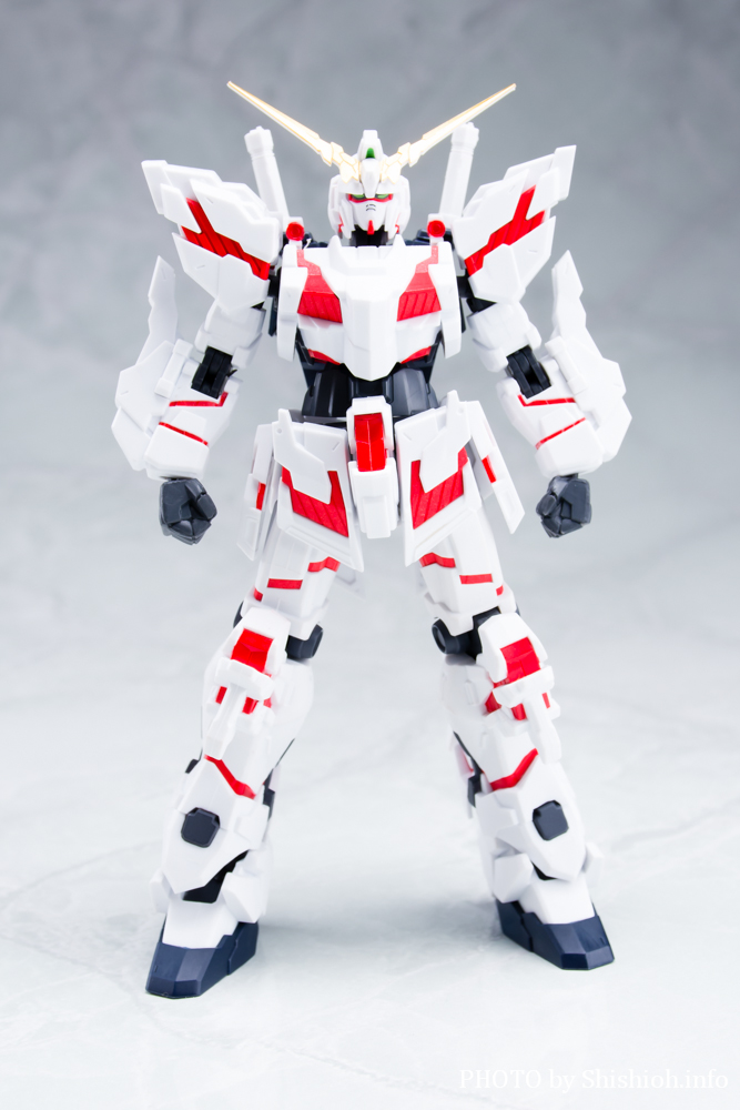 GUNDAM UNIVERSE RX-0 UNICORN GUNDAM RENEWAL