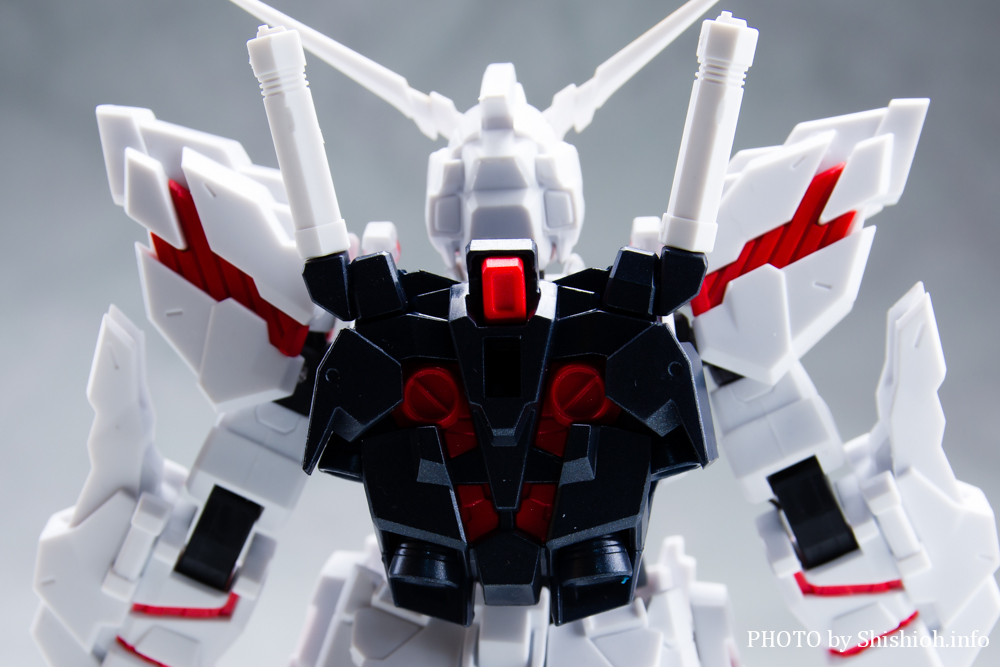 GUNDAM UNIVERSE RX-0 UNICORN GUNDAM RENEWAL