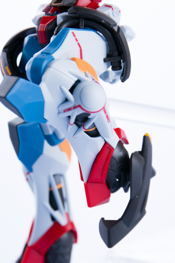 HG 1/144 GQuuuuuuX