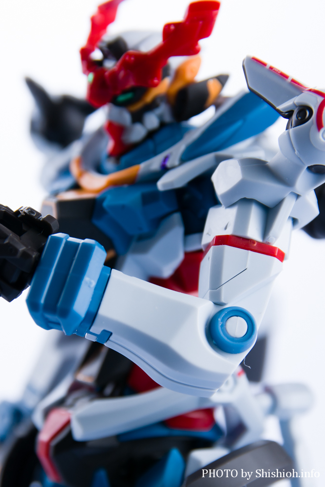 HG 1/144 GQuuuuuuX