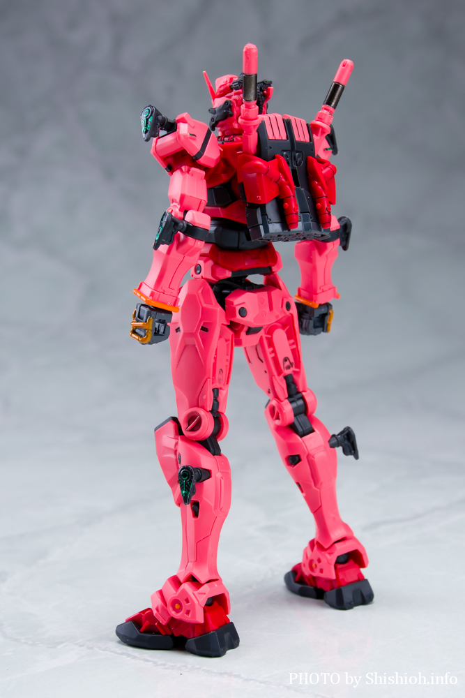 HG 1/144 赤いガンダム