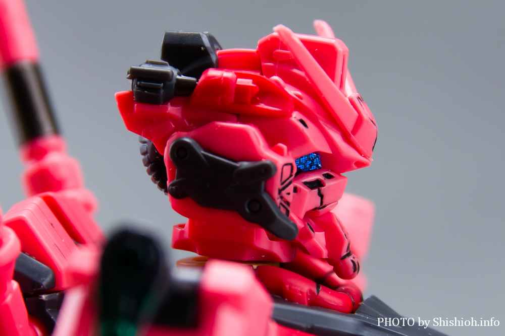 HG 1/144 赤いガンダム