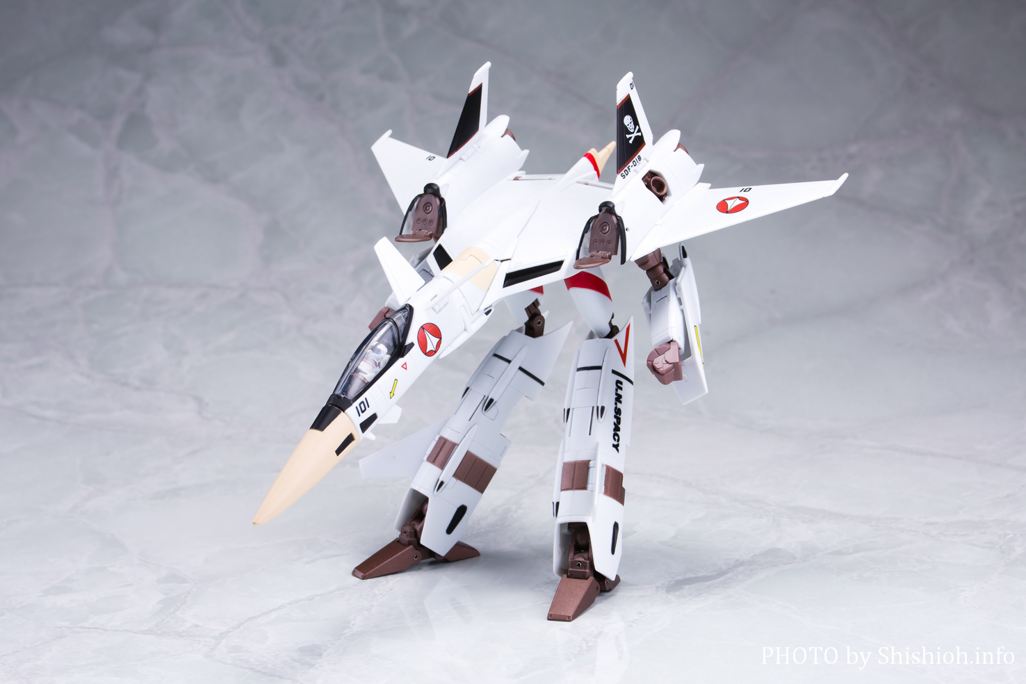 HI-METAL R VF-4 CgjOIII