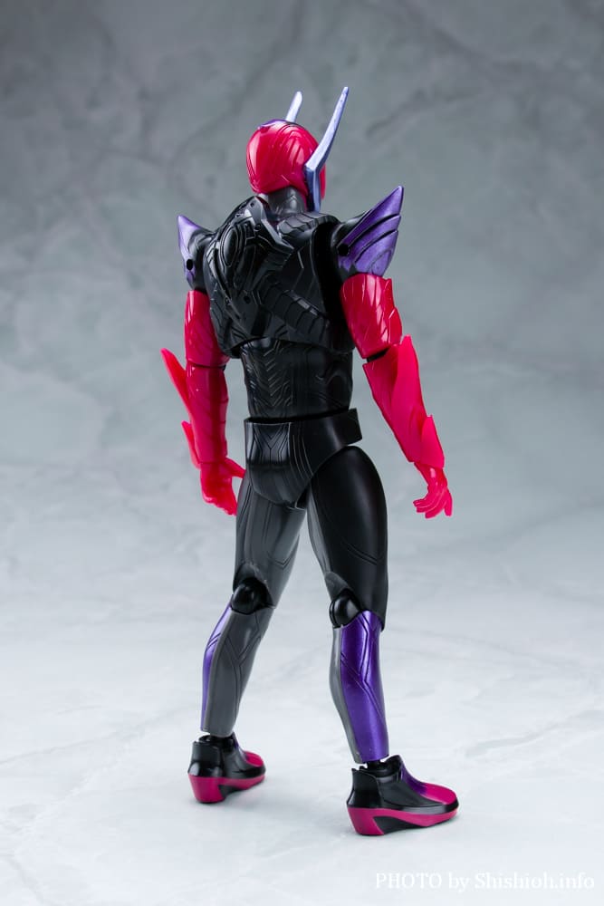 ���ʃ��C�_�[�A�N�V�����t�B�M���A ���ʃ��C�_�[�h�H�[��