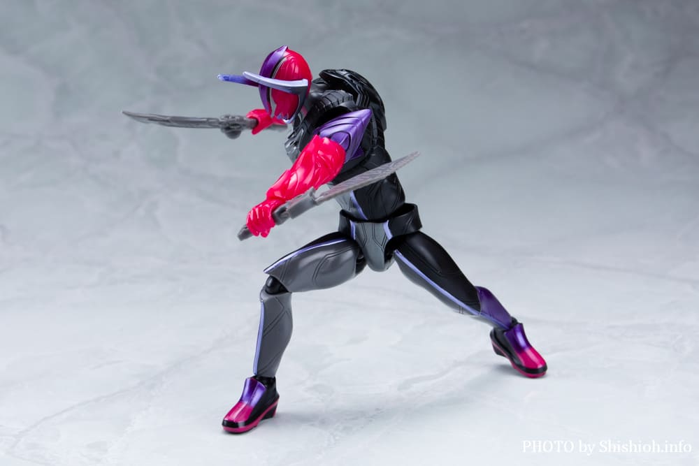 仮面ライダーアクションフィギュア 仮面ライダードォーン