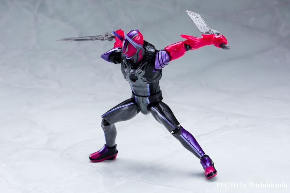 仮面ライダーアクションフィギュア 仮面ライダードォーン