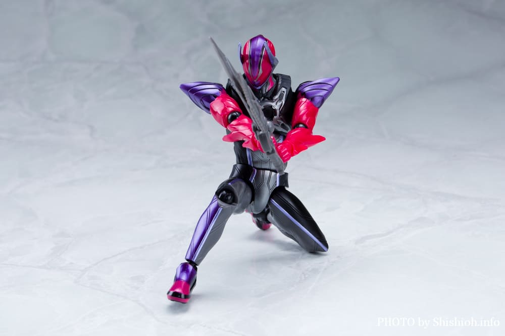仮面ライダーアクションフィギュア 仮面ライダードォーン