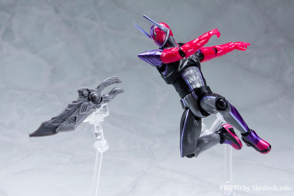 仮面ライダーアクションフィギュア 仮面ライダードォーン