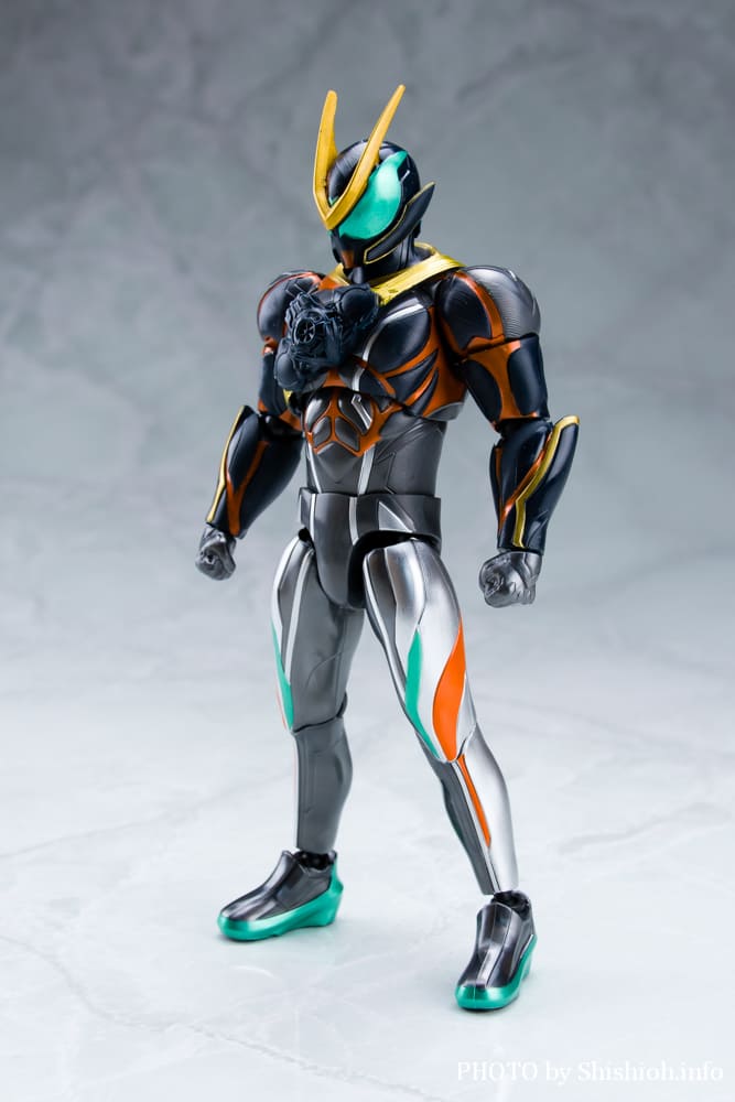 ���ʃ��C�_�[�A�N�V�����t�B�M���A ���ʃ��C�_�[�[�b�c �J�^�X�g����