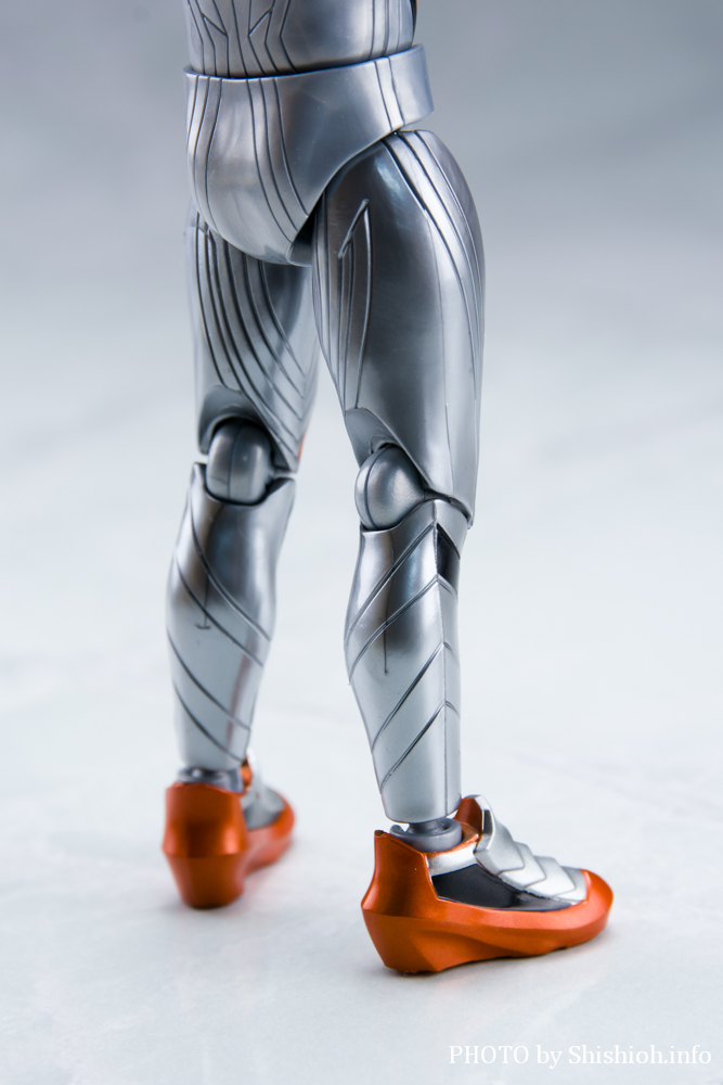 ���ʃ��C�_�[�A�N�V�����t�B�M���A �m�N�X�i�C�g