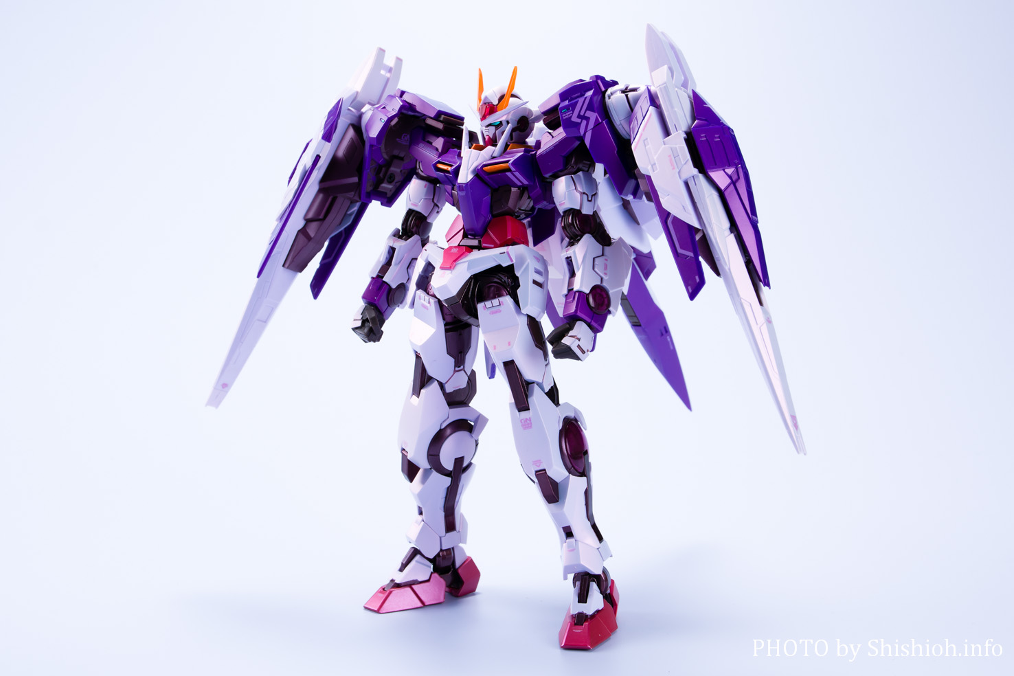 好評大特価☆彡機動戦士ガンダム00 BUILD 10th Anniversary トランザムライザー Full Particle ver. TAMASHII NATION 2021開催記念商品 未開封☆彡 機動戦士ガンダムOO