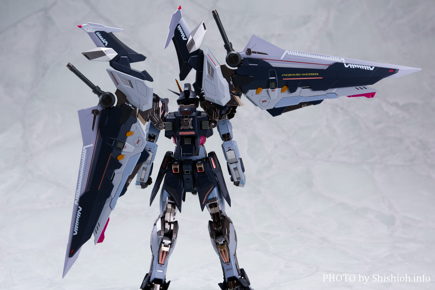 桜舞う季節 【新品】METAL BUILD ストライクノワールガンダム - 通販