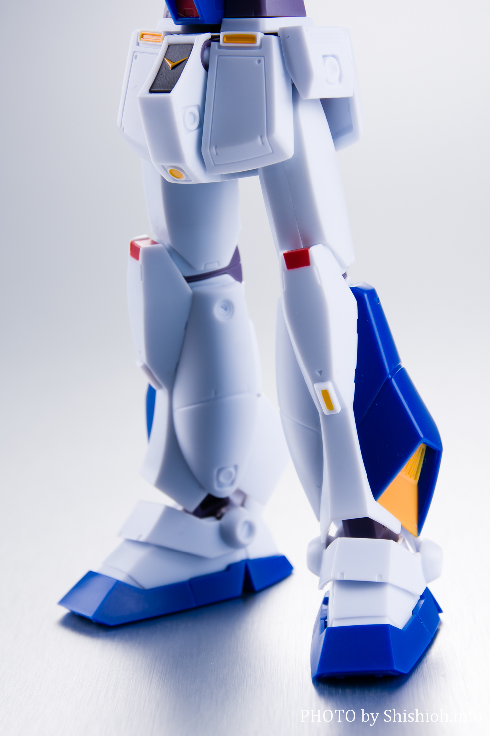 ROBOT魂 ＜SIDE MS＞ RX-78NT-1FA ガンダムNT-1 ver. A.N.I.M.E. (本体)