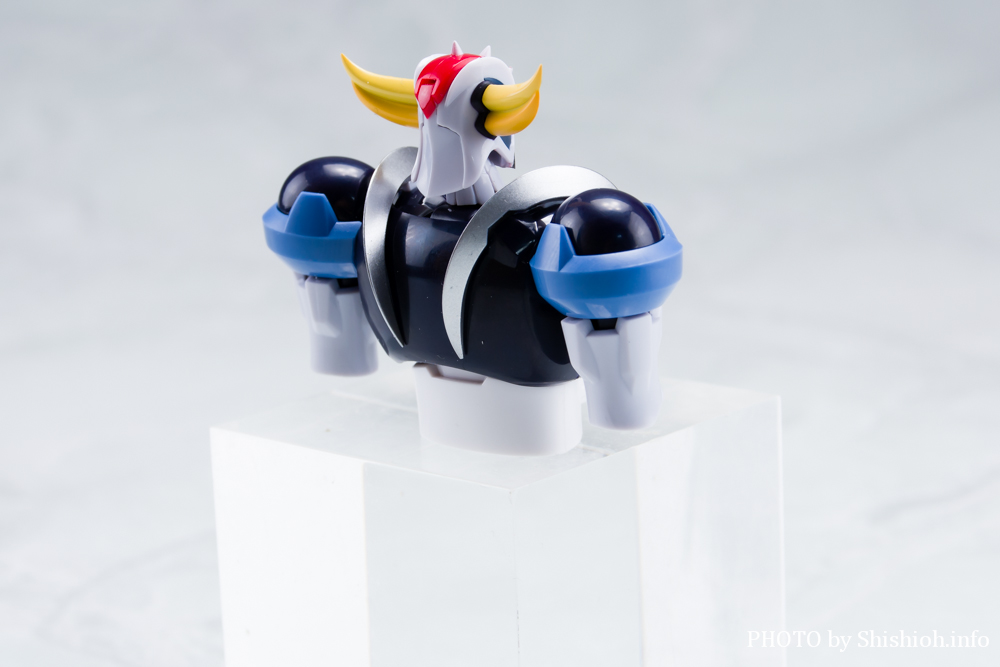 ROBOT SIDE SUPER XyCU[ From GRENDIZER U