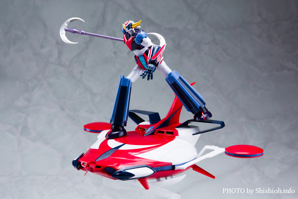 ROBOT SIDE SUPER XyCU[ From GRENDIZER U