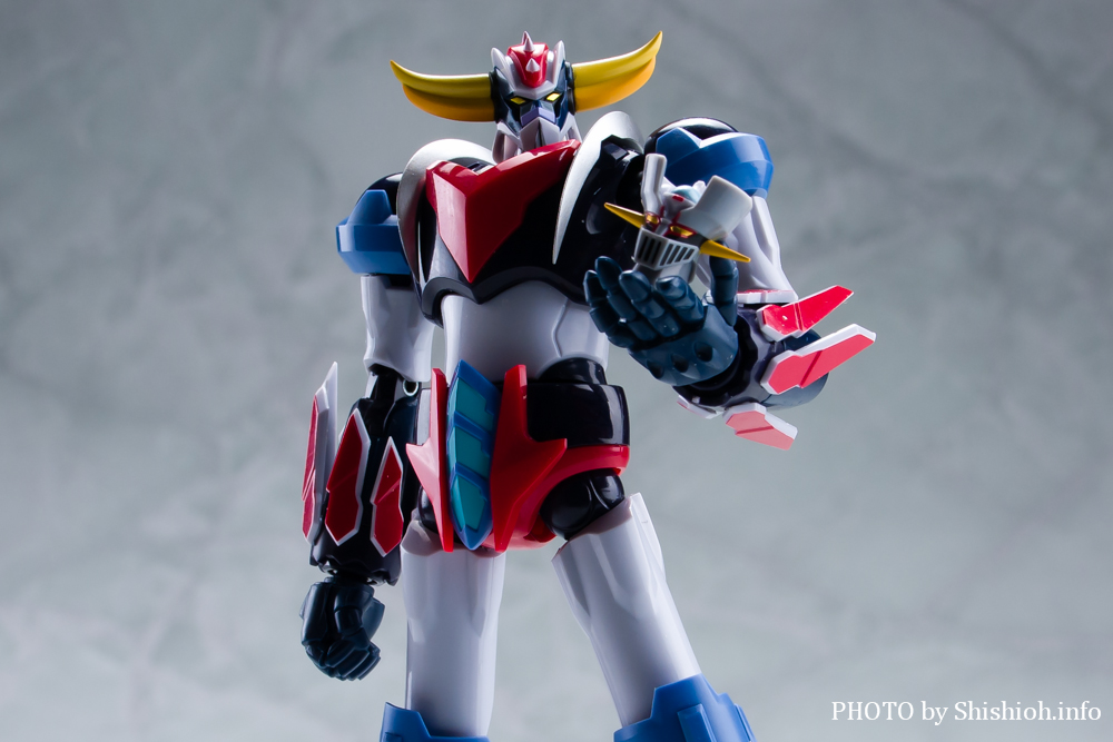 ROBOT SIDE SUPER }WK[Z From GRENDIZER U