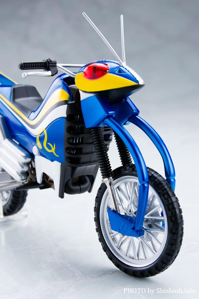 S.H.Figuarts �A�N���o�b�^�[