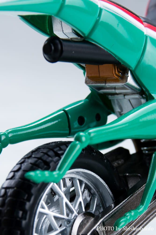 S.H.Figuarts �o�g���z�b�p�[