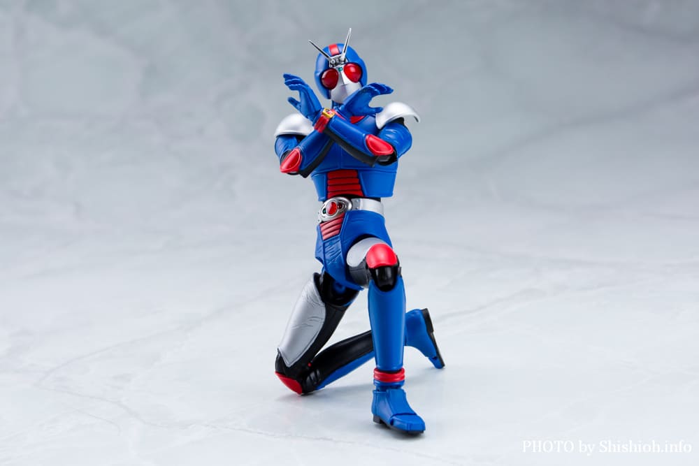 S.H.Figuarts �o�C�I���C�_�[
