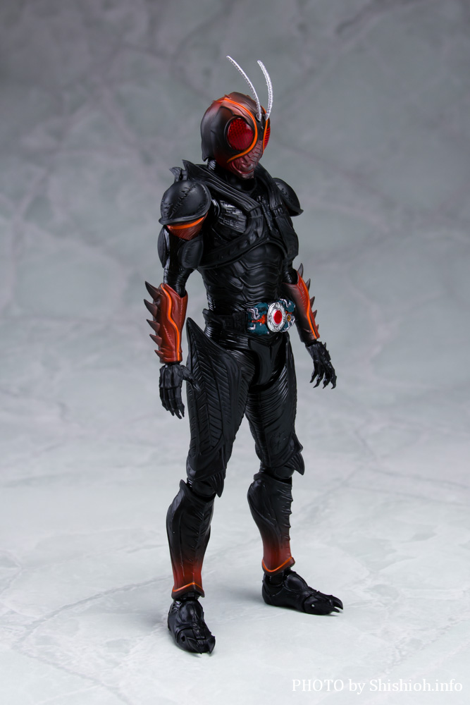 先行販売 S.H.フィギュアーツ 仮面ライダーBLACK SUN ブラックサン