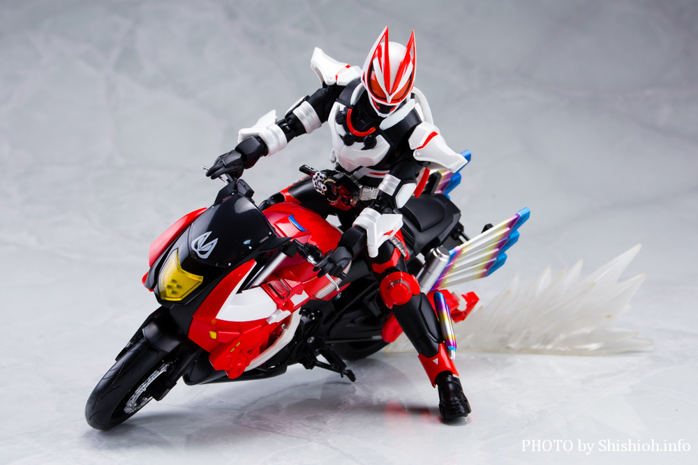 S.H.Figuarts u[XgCJ[