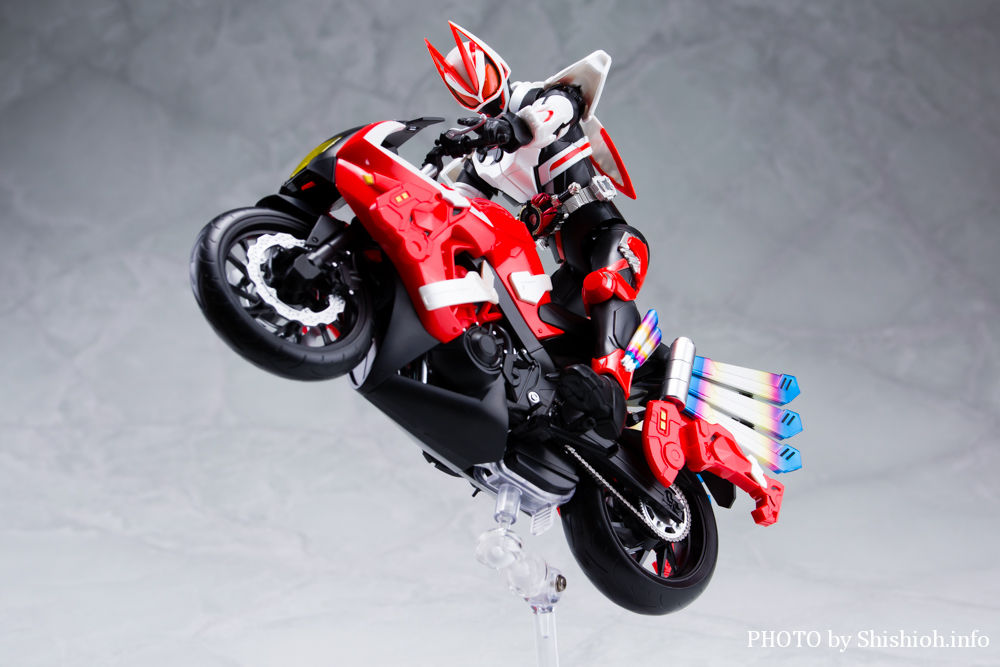 S.H.Figuarts u[XgCJ[