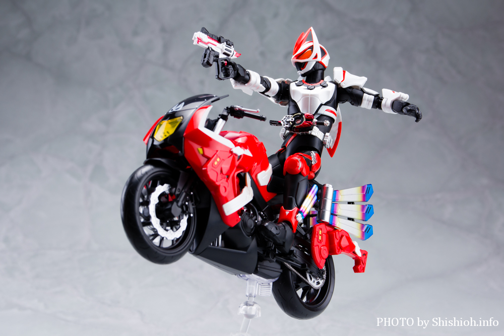 S.H.Figuarts u[XgCJ[