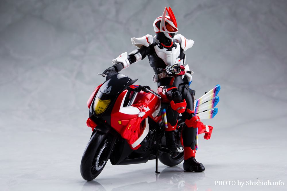 S.H.Figuarts u[XgCJ[