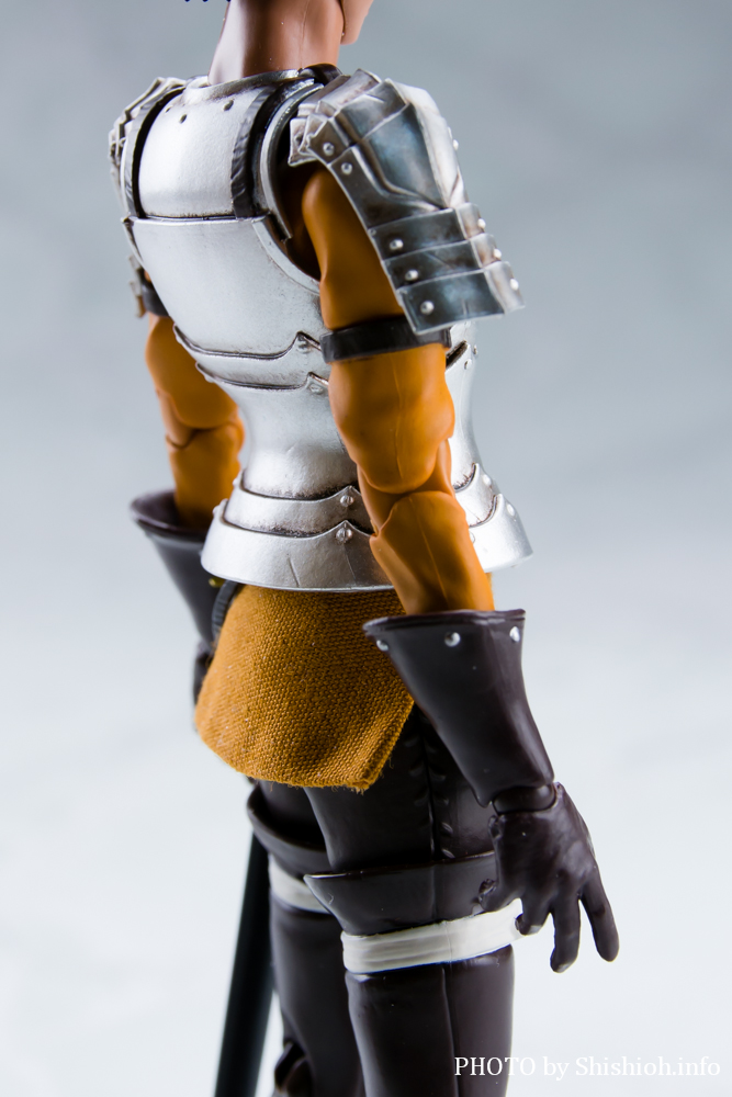 S.H.Figuarts �L���X�J�i��̒c�j