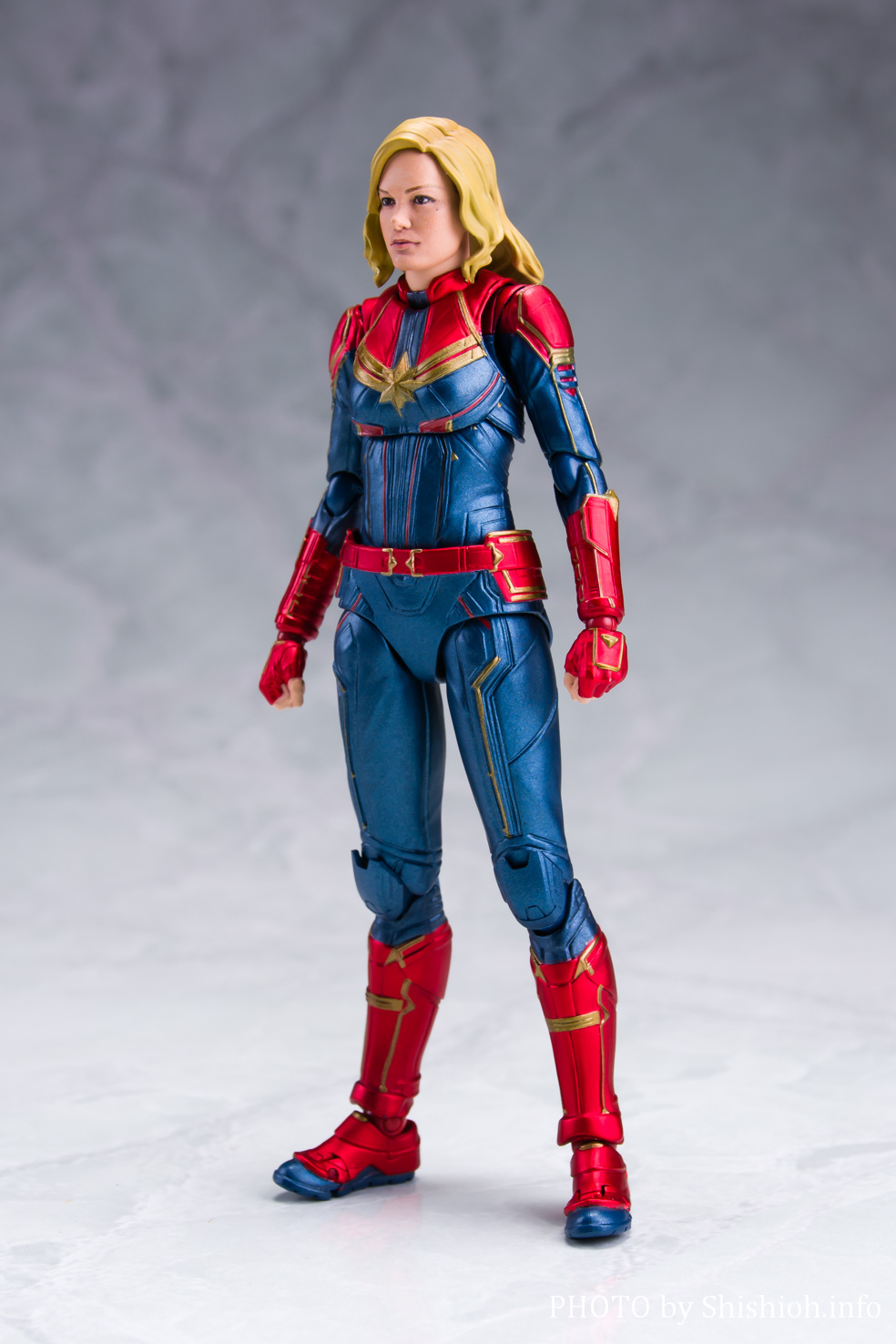 新品 SH figuarts キャプテン・マーベル バンダイ フィギュアーツ