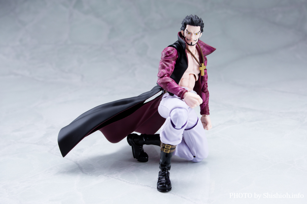 S.H.Figuarts ジュラキュール・ミホーク -鷹の目-